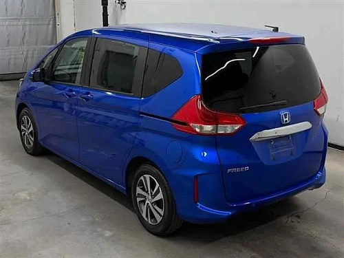 HONDA FREED 2023
