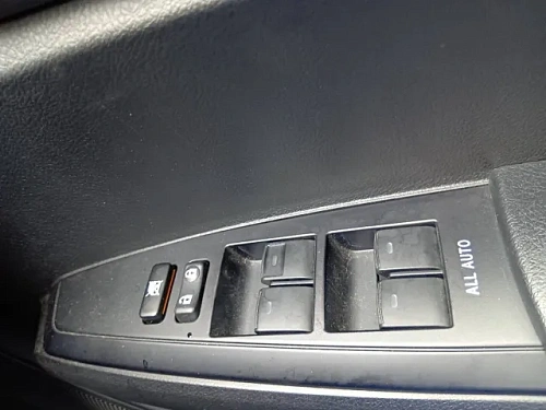 TOYOTA COROLLA AXIO 2021