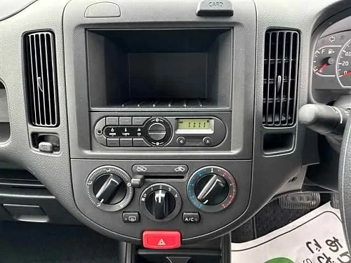 NISSAN AD 2021