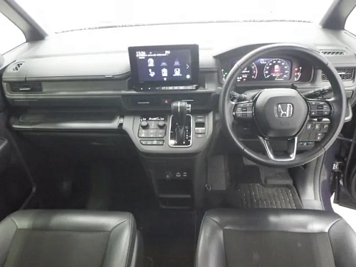 HONDA STEP WAGON 2023