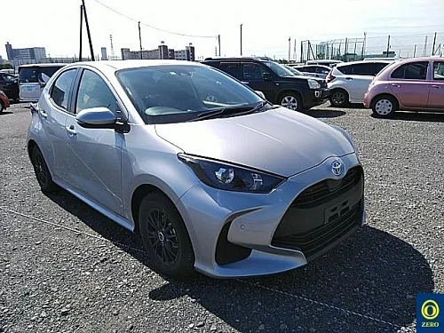 TOYOTA YARIS 2023