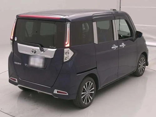 TOYOTA ROOMY 2023