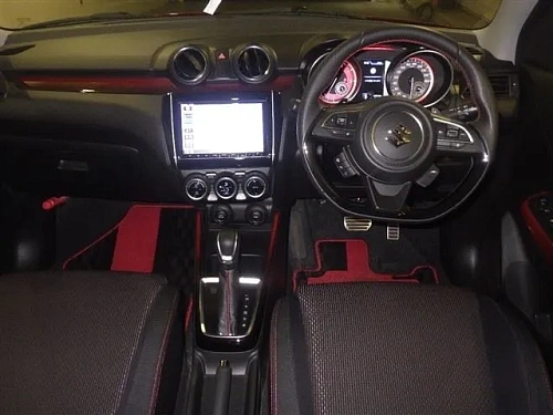 SUZUKI SWIFT 2022
