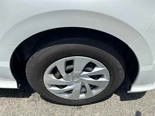 TOYOTA YARIS 2023