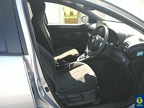 TOYOTA YARIS 2023