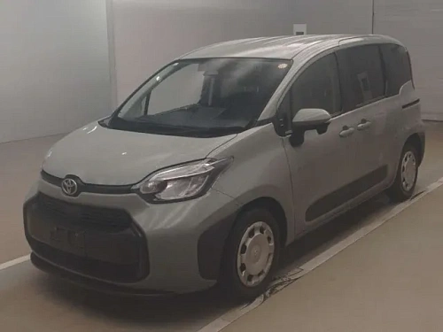 TOYOTA SIENTA 2023