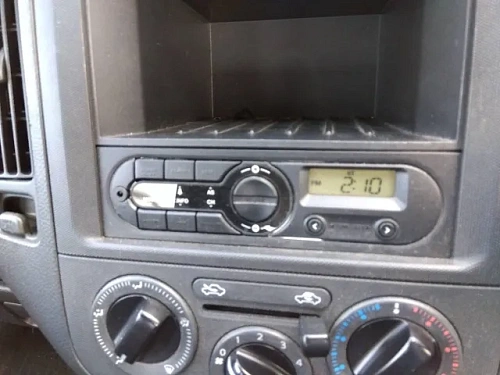 NISSAN AD 2021
