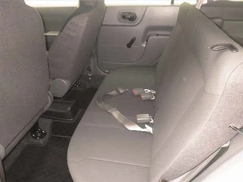 NISSAN AD 2021