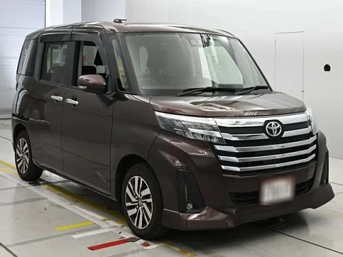 TOYOTA ROOMY 2023
