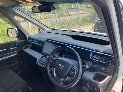 HONDA STEP WAGON 2021