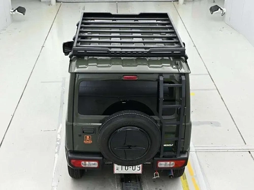 SUZUKI JIMNY 2023