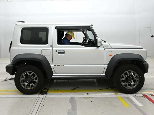 SUZUKI JIMNY SIERRA 2023