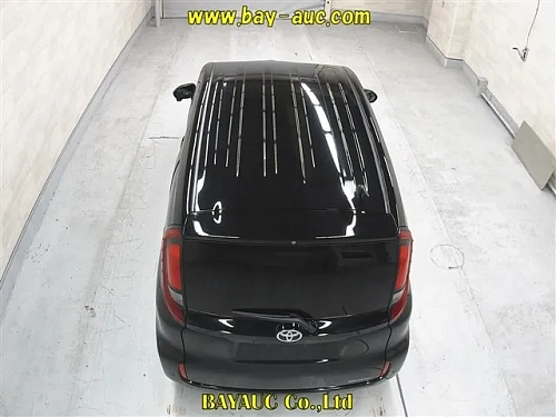 TOYOTA SIENTA 2023