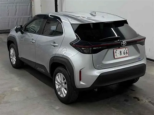 TOYOTA YARIS CROSS 2023