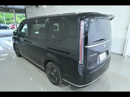 HONDA STEP WAGON 2023