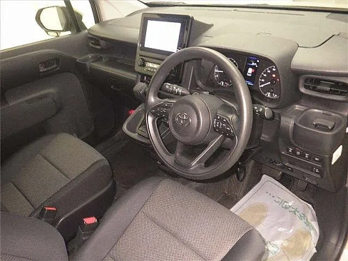 TOYOTA SIENTA 2023