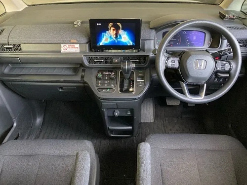 HONDA STEP WAGON 2023