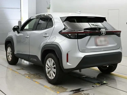 TOYOTA YARIS CROSS 2023