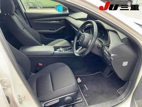MAZDA MAZDA3 2023