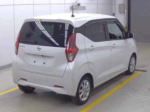 NISSAN DAYZ 2022