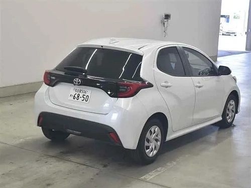 TOYOTA YARIS 2023