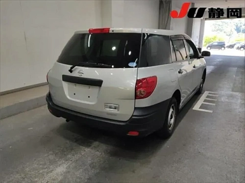 NISSAN AD 2021