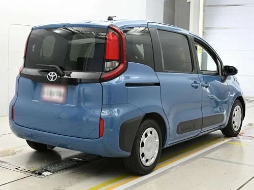 TOYOTA SIENTA 2023