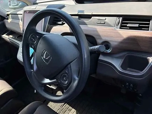 HONDA FREED 2023