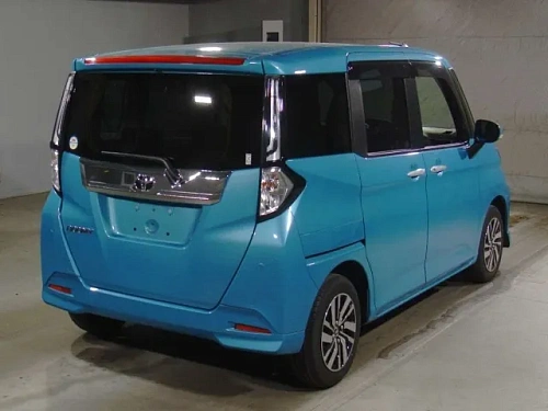 TOYOTA ROOMY 2023