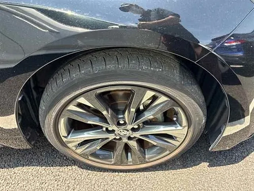 TOYOTA COROLLA TOURING 2023