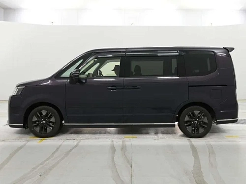 HONDA STEP WAGON 2023