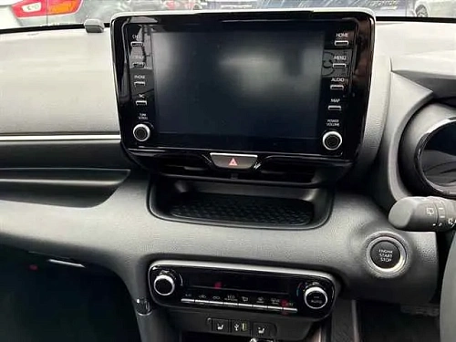 TOYOTA YARIS 2023