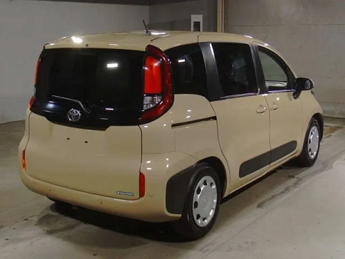 TOYOTA SIENTA 2023