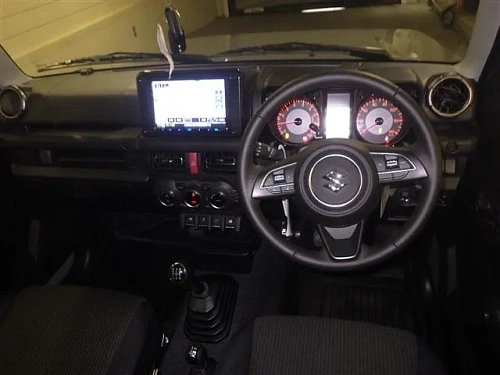SUZUKI JIMNY 2023
