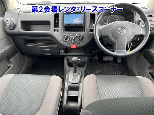 NISSAN AD 2021