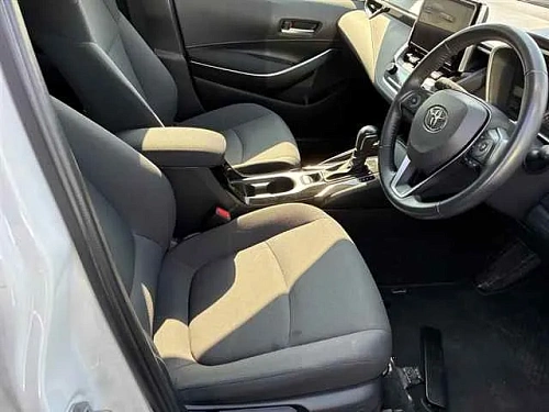TOYOTA COROLLA TOURING 2023