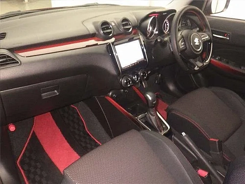 SUZUKI SWIFT 2021