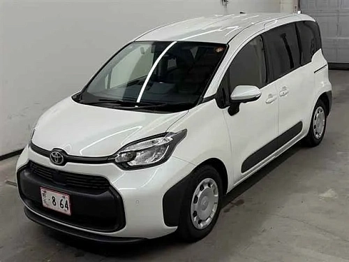 TOYOTA SIENTA 2023