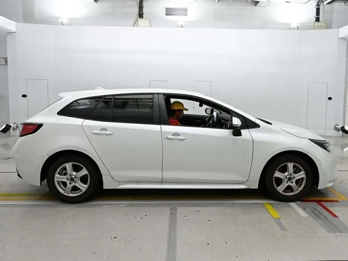 TOYOTA COROLLA TOURING 2023