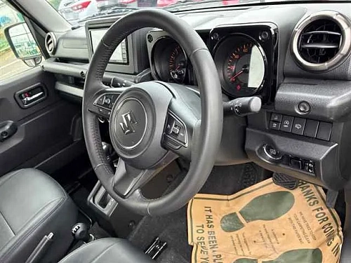 SUZUKI JIMNY 2023