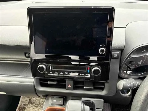 TOYOTA SIENTA 2023