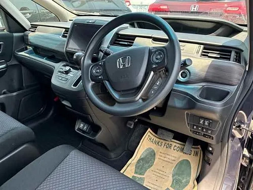 HONDA FREED 2023