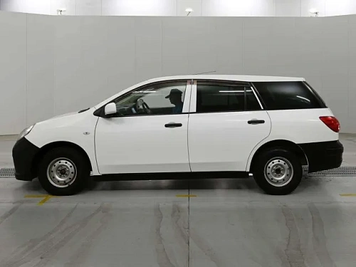 NISSAN AD 2021