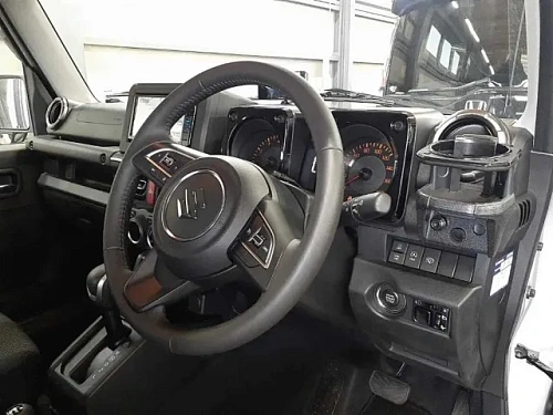 SUZUKI JIMNY SIERRA 2023
