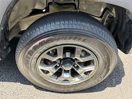 SUZUKI JIMNY SIERRA 2023
