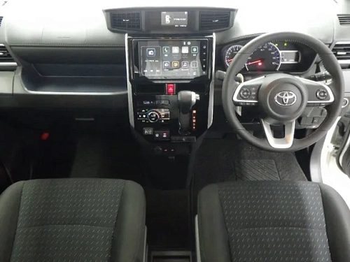 TOYOTA ROOMY 2023