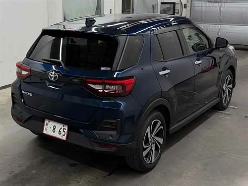 TOYOTA RAIZE 2023