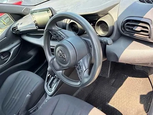 TOYOTA YARIS 2023