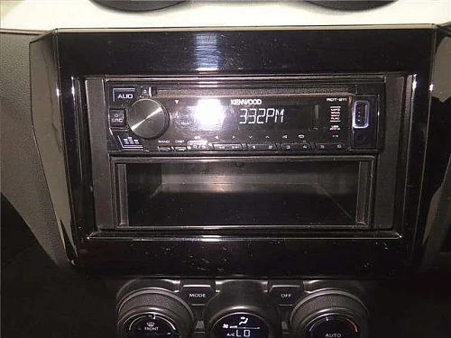 SUZUKI SWIFT 2021