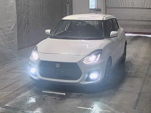 SUZUKI SWIFT 2023